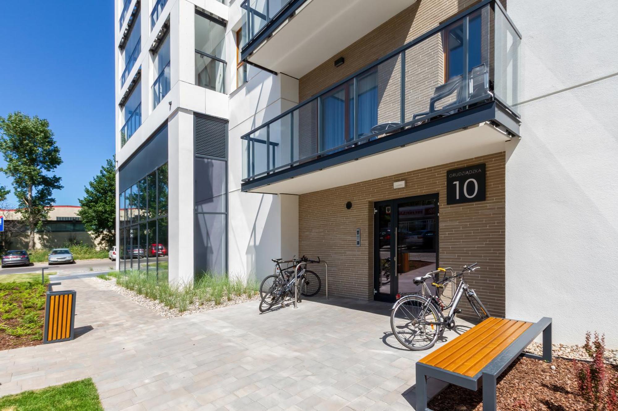 Apartament Z Widokiem Na Morze Obok Parku Millenium W Gdansku By Noclegi Renters Exterior photo