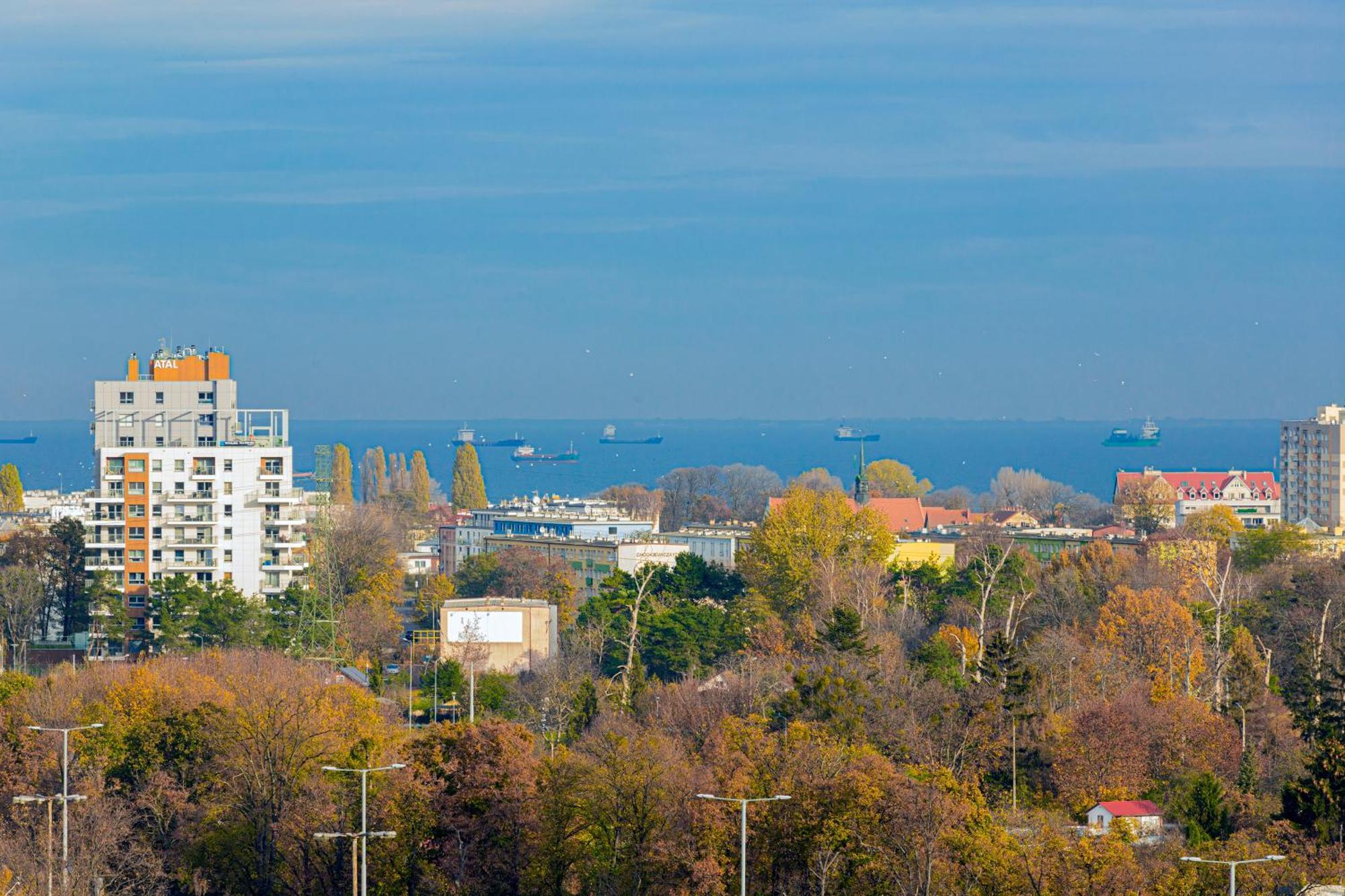 Apartament Z Widokiem Na Morze Obok Parku Millenium W Gdansku By Noclegi Renters Exterior photo