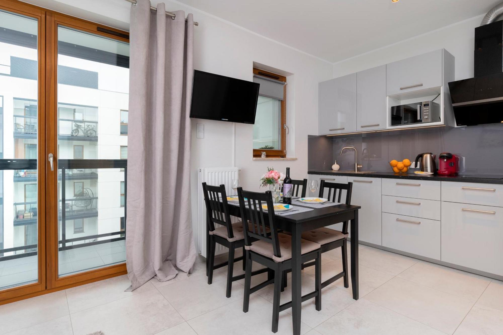 Apartament Z Widokiem Na Morze Obok Parku Millenium W Gdansku By Noclegi Renters Exterior photo